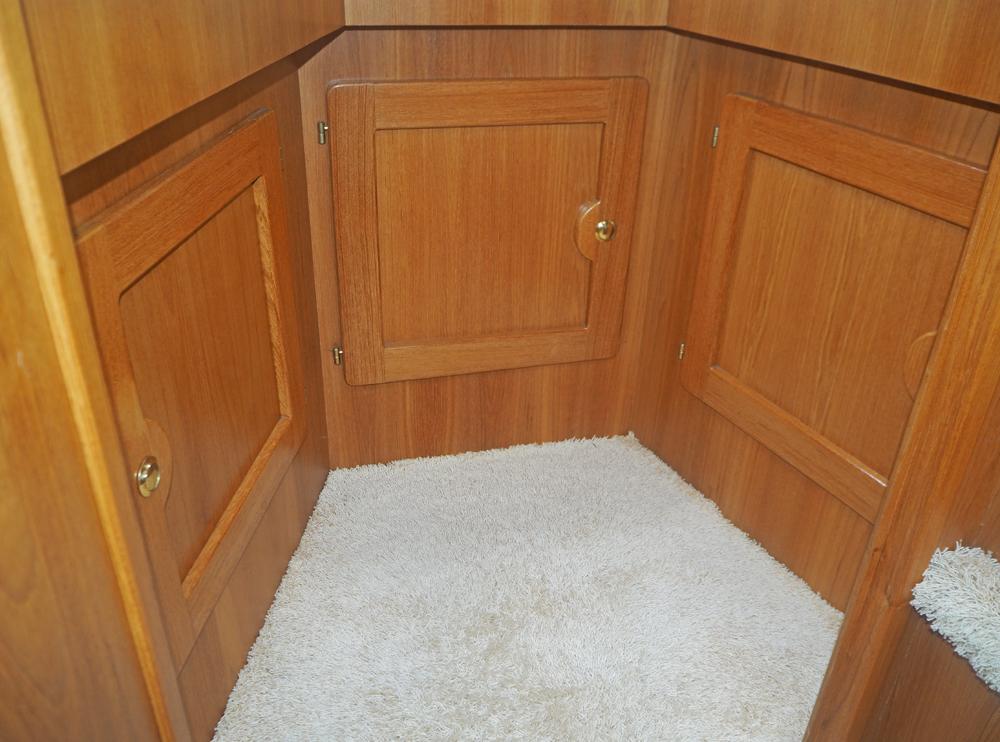 Fore ship, Accommodation